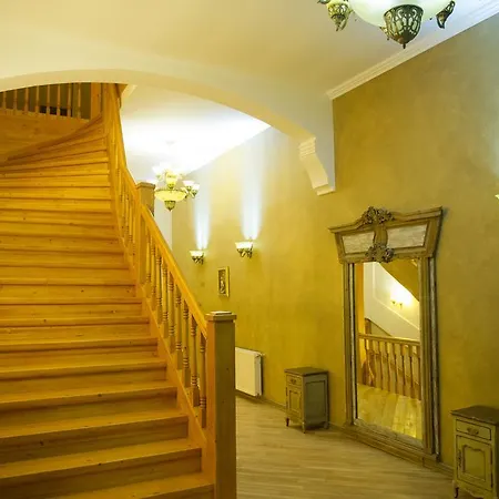 Regal 1880 Hotel